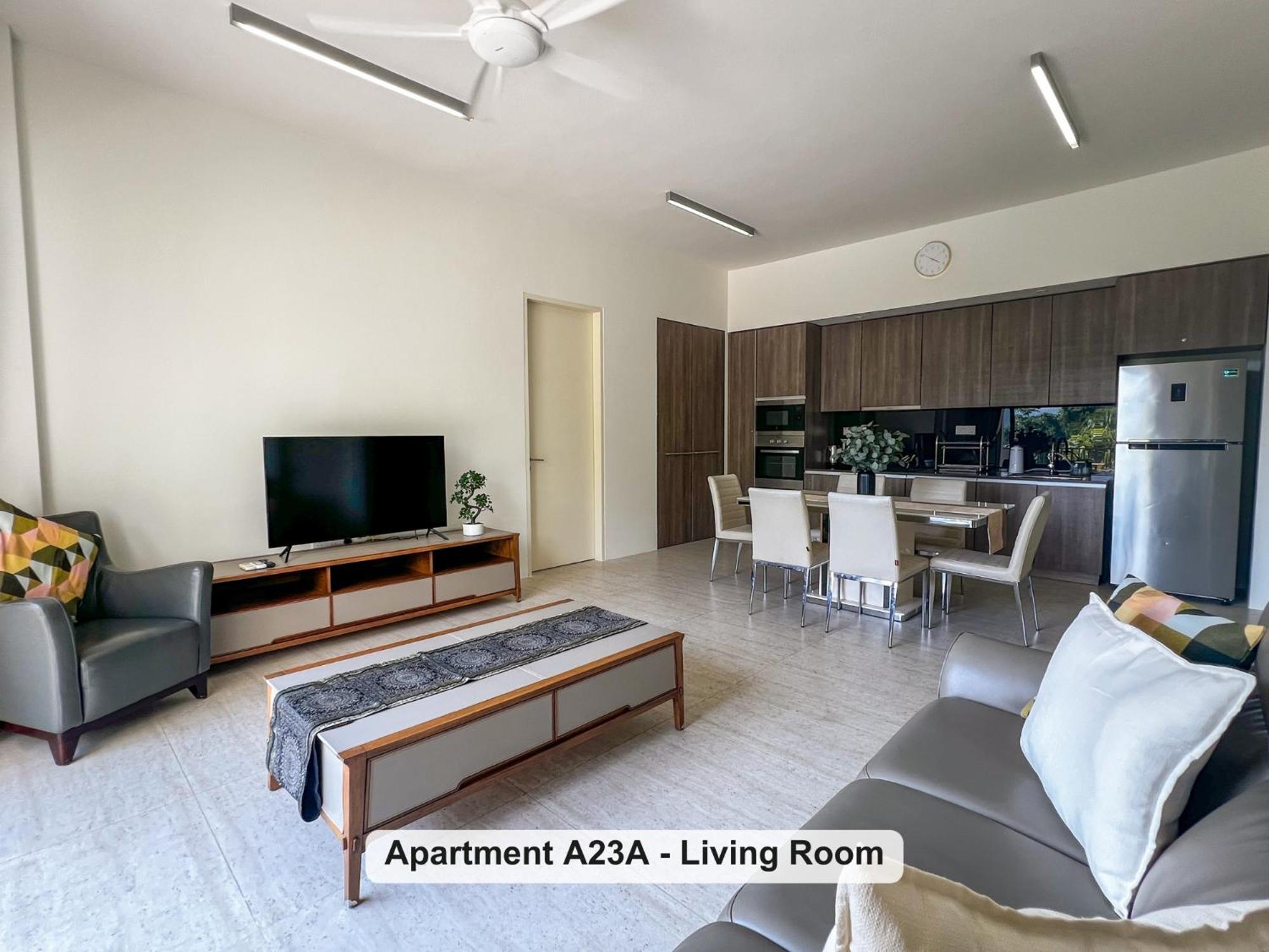 By The Sea- Pool And Sea View Apartment Batu Feringgi Luaran gambar